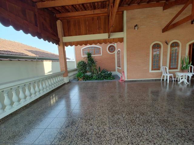 #C356 - Casa para Venda em Itatiba - SP - 2