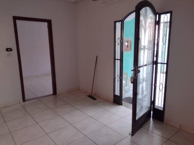 #1313 - Casa para Locação em Itatiba - SP - 2
