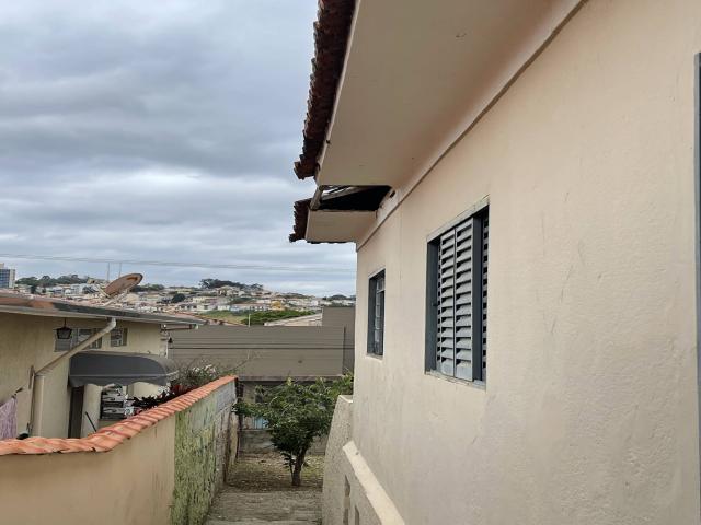 #1327 - Casa para Locação em Itatiba - SP - 1