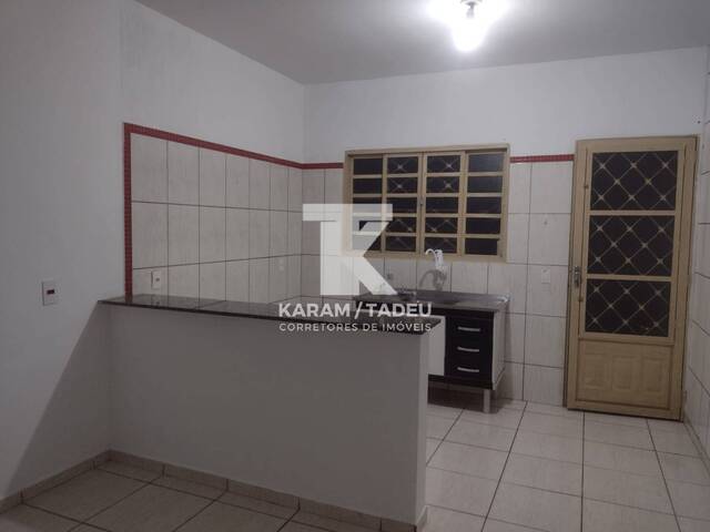 #1355 - Casa para Locação em Itatiba - SP - 2