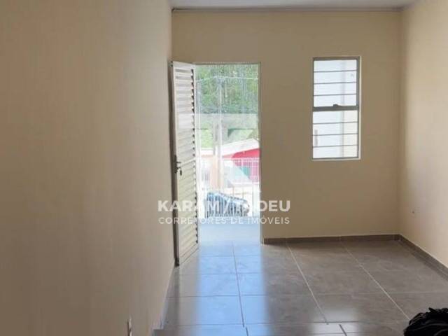 Casa para Locação em Mairinque - 4