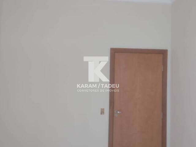 #C540 - Casa para Venda em Itatiba - SP - 2